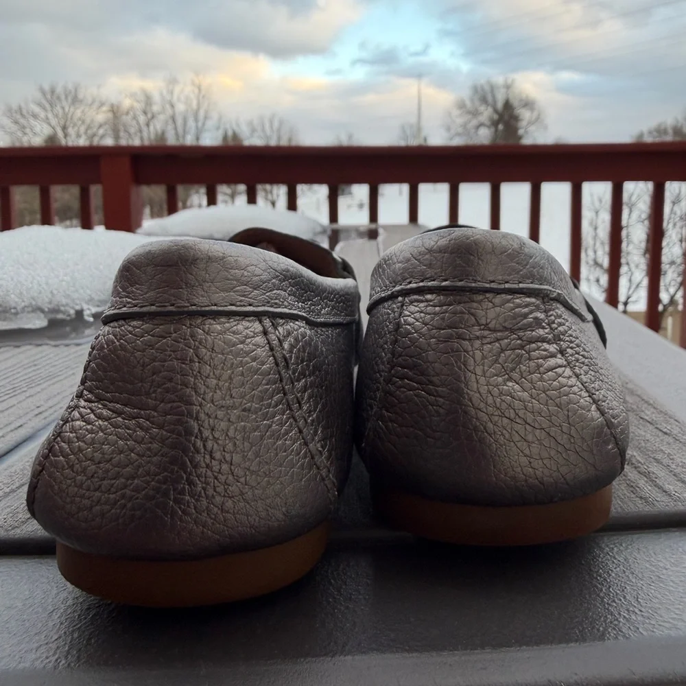 Coach Frederica Loafers – Metallic Gunmetal
Size 7.5 (EU 38) | Style #72000 - Picture 3 of 9